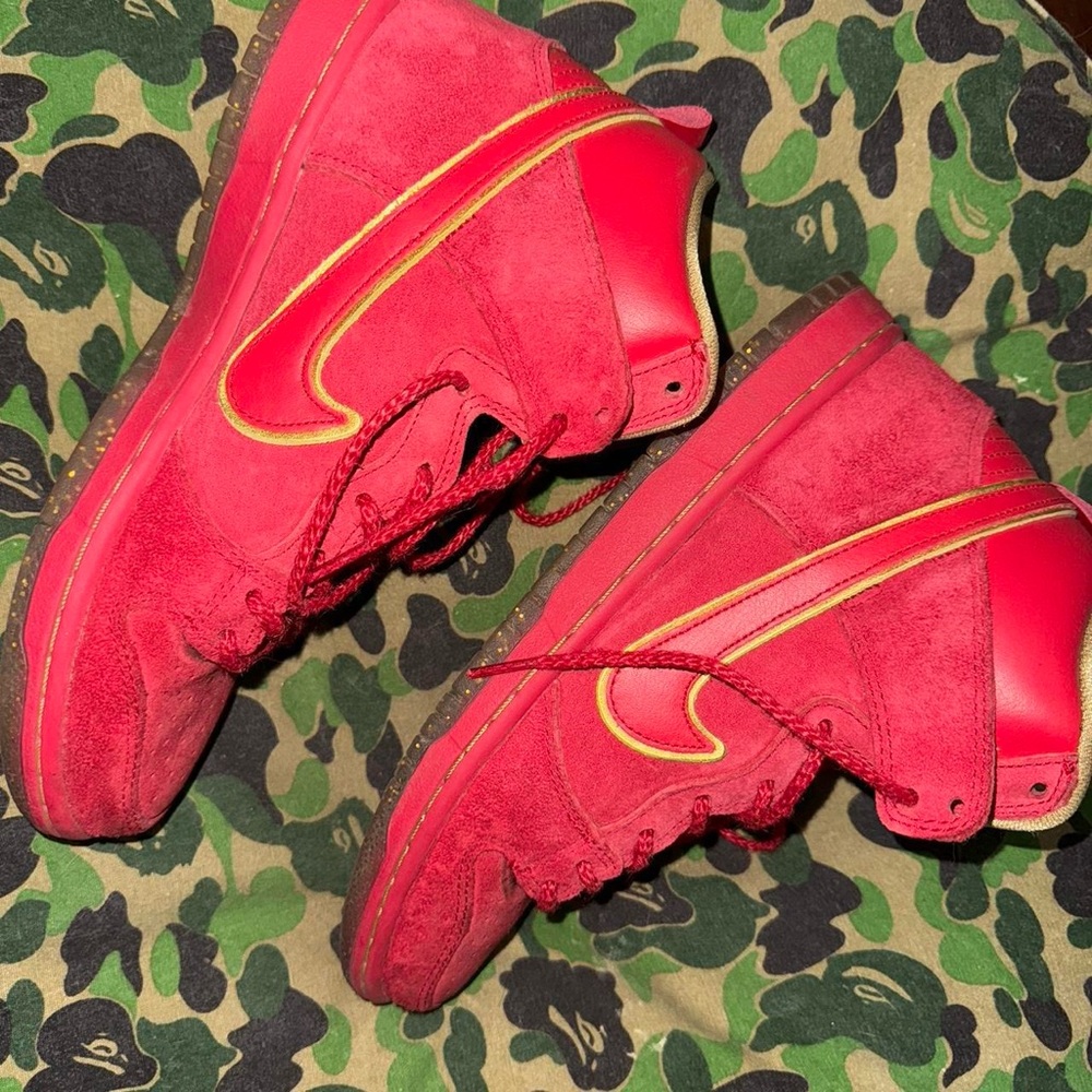Pre-loved Nike SB Dunk High - Chinese New Year
